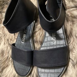 Summer comfy leather sandals